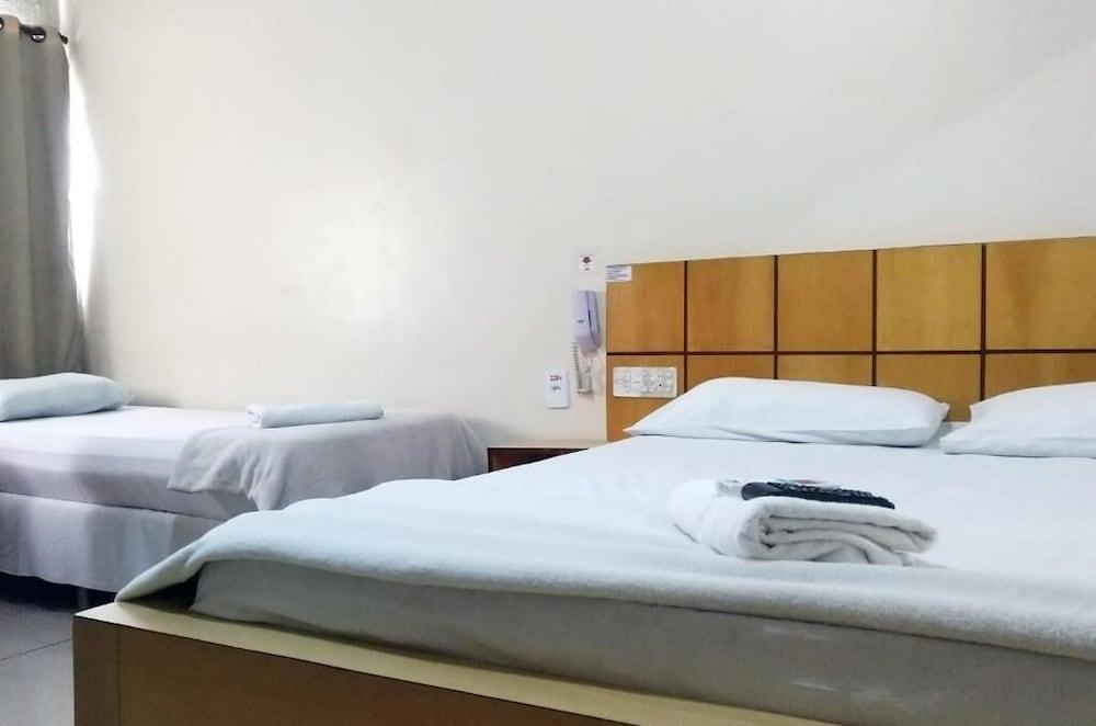 Dok Brasilia Hotel Unidade Aguas Claras ตากวาจิงกา ภายนอก รูปภาพ