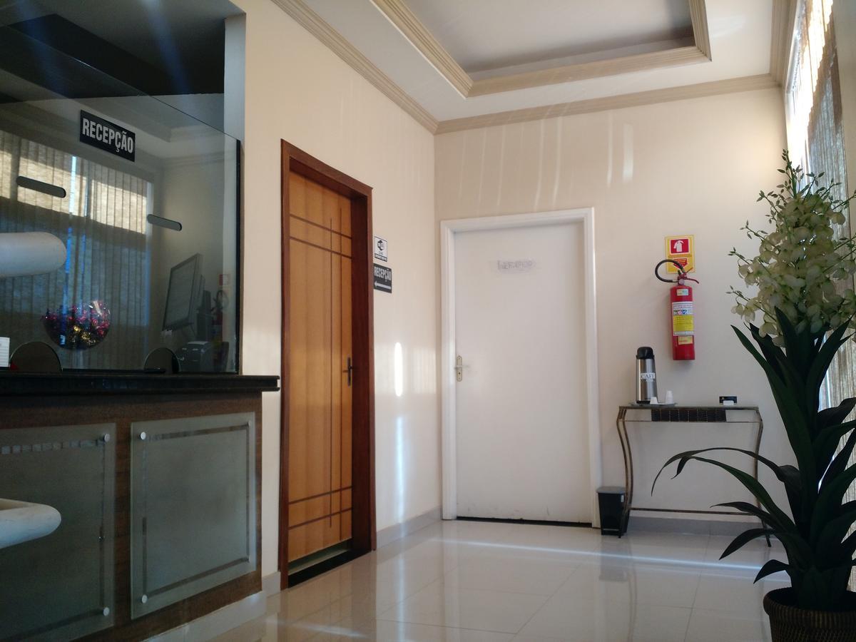 Dok Brasilia Hotel Unidade Aguas Claras ตากวาจิงกา ภายนอก รูปภาพ